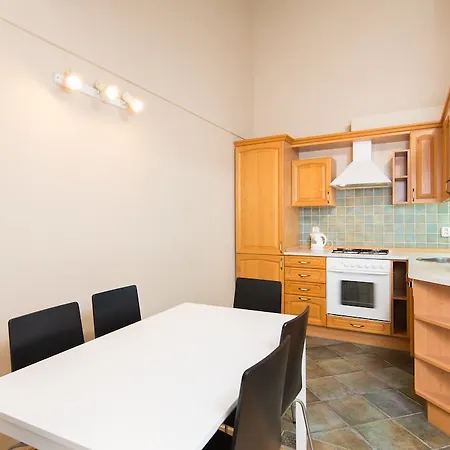 Picasso Apartment Prague