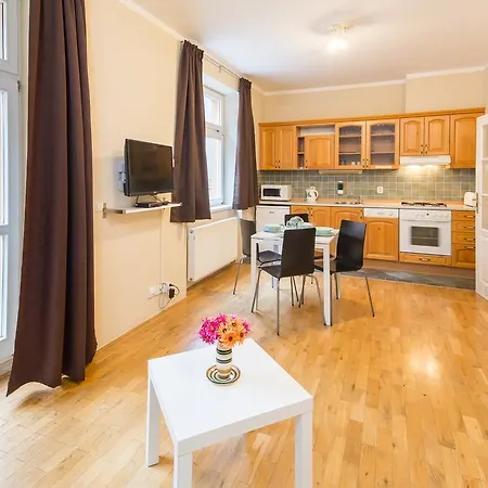 Apartment Picasso *