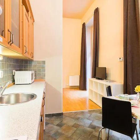 Apartment Picasso