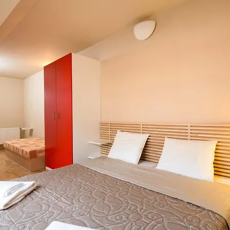 Picasso Apartment *
